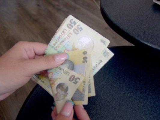 Cursul BNR a atins cel mai redus nivel din ultimele şase luni